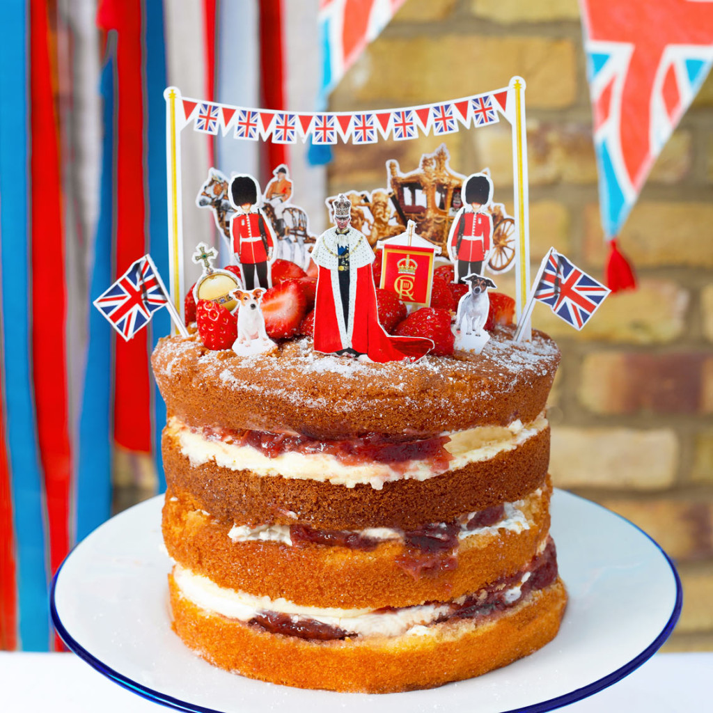 Above: Coronation cake toppers from Talking Tables.