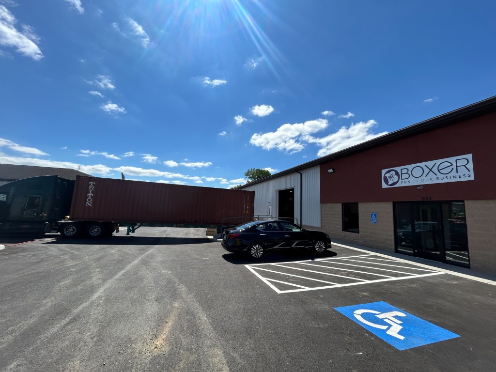 Above: Boxer’s US warehouse in Virginia.